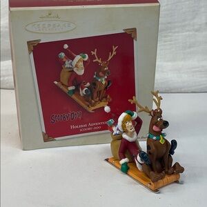 Hallmark Scooby-Doo Sleigh Ride Ornament - Brown and Red